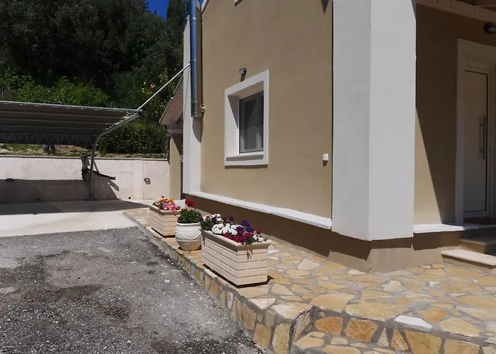 Private Maothis Corfu (city)