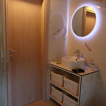 Private Maothis Corfu (city)