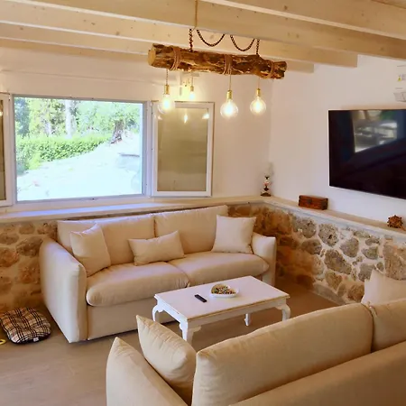 Villa Private Maothis