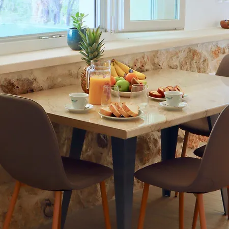 Private Maothis Corfu (city)