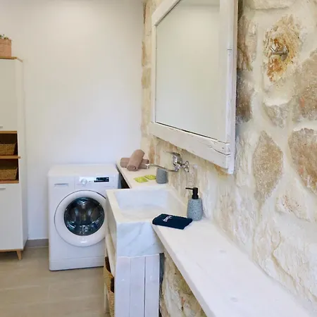 Private Maothis Corfu (city)