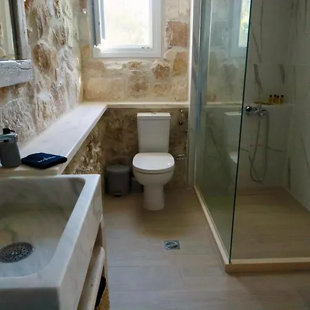 Private Maothis Villa