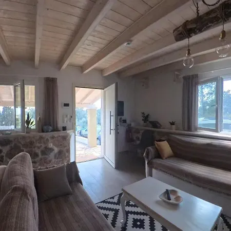 Private Maothis Villa *